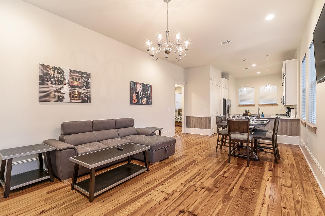 Hosteeva 3 Bedroom Cottage Close To St Charles 5 M Ride To Fq New Orleans Luaran gambar